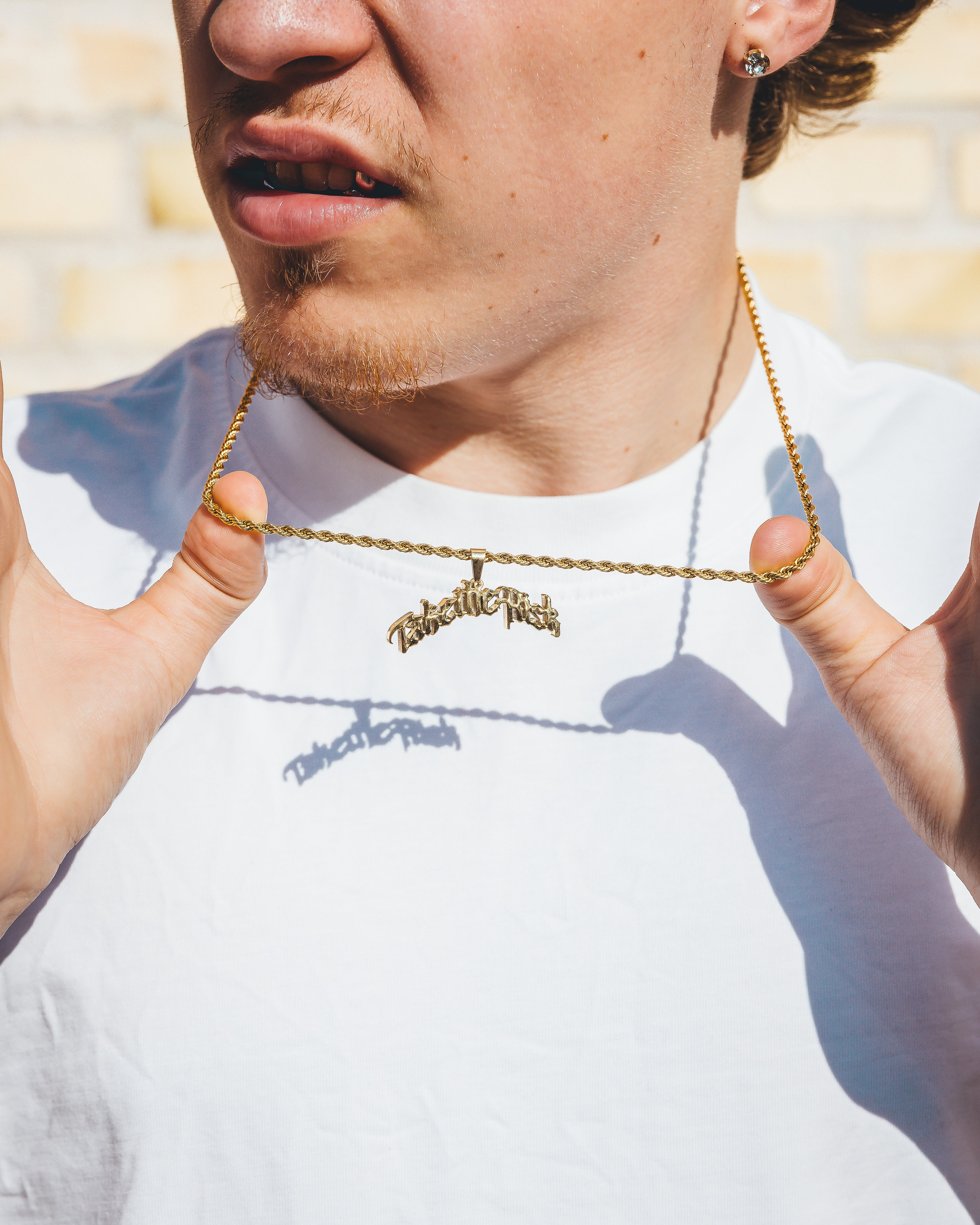 "TR SIGNATURE" NECKLACE